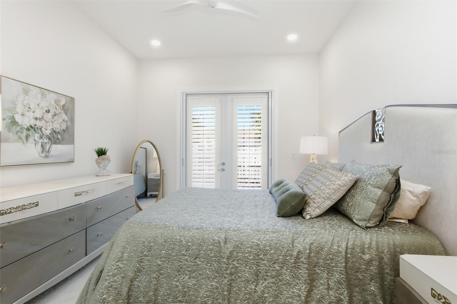 Image 27 of 76 For 9553 Cypress Hammock Circle 201