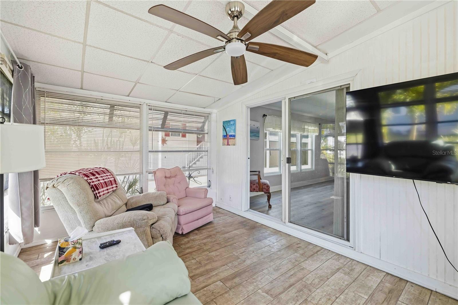 Image 11 of 27 For 10303 Burnt Store Road 54