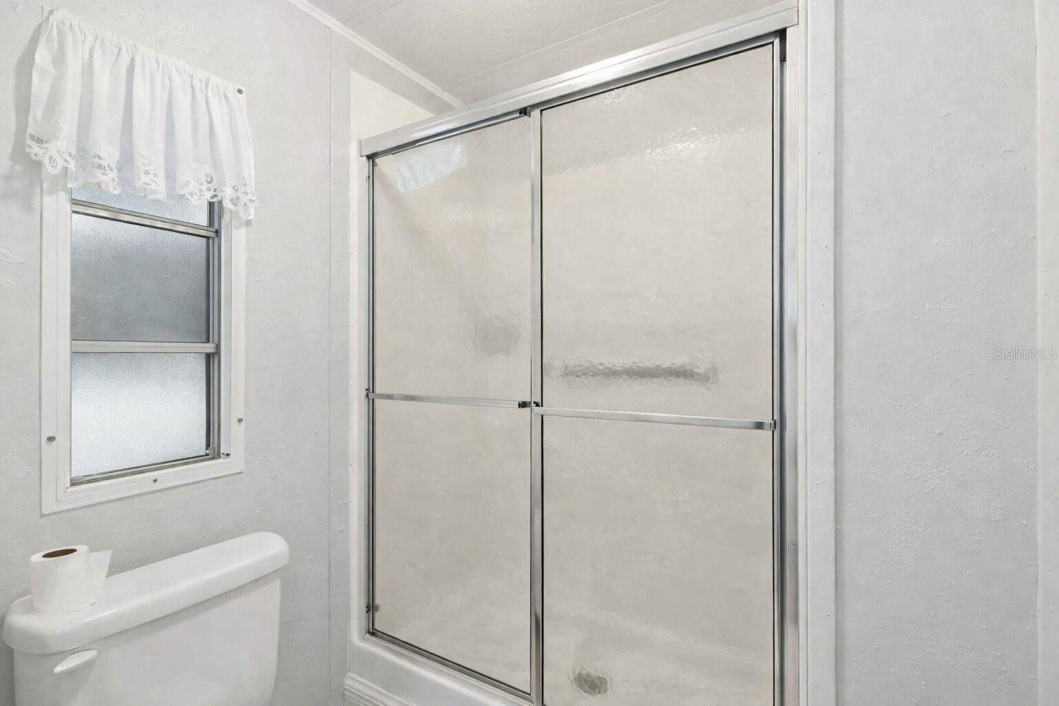 Image 17 of 27 For 10303 Burnt Store Road 54