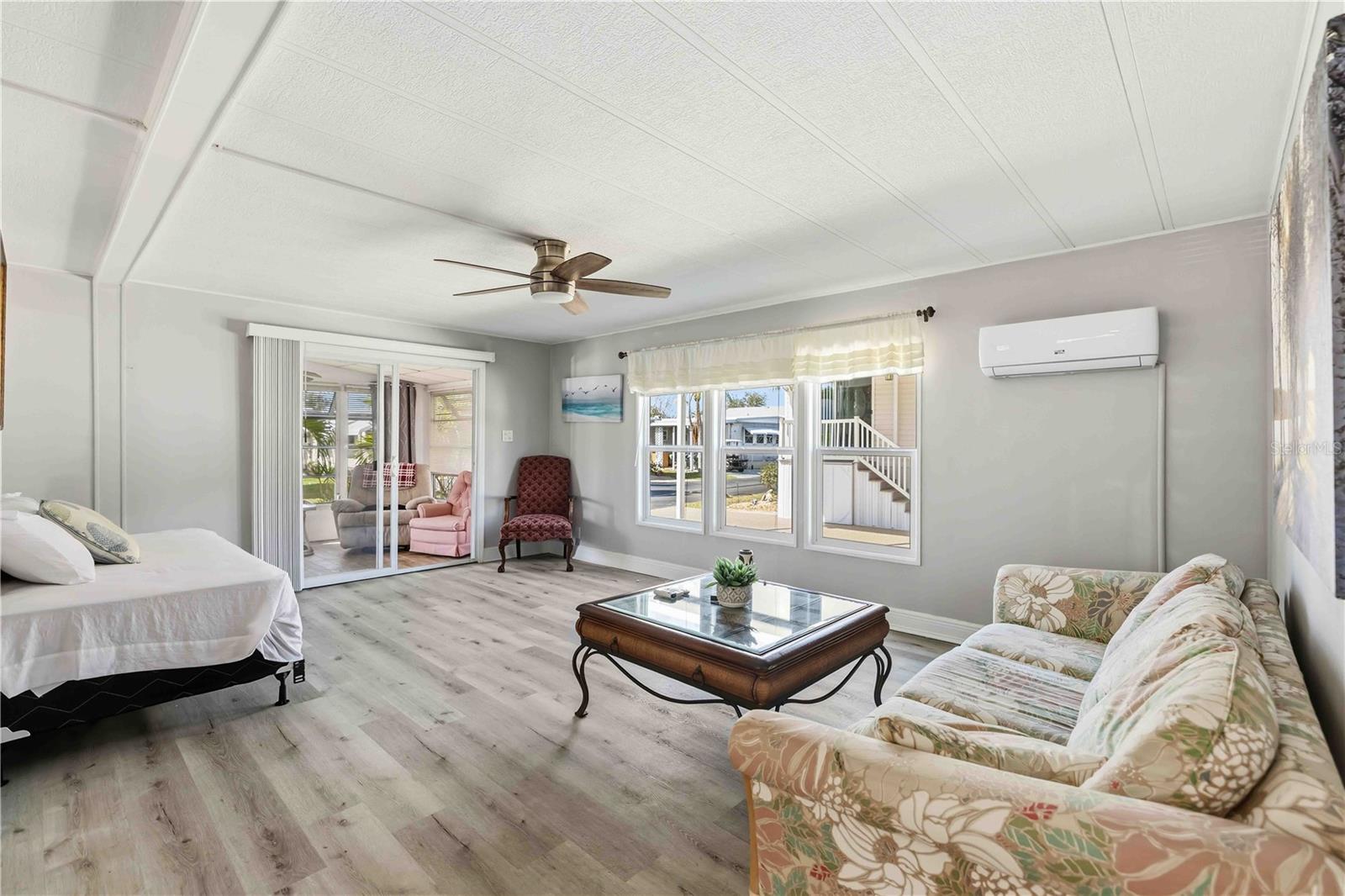 Image 9 of 27 For 10303 Burnt Store Road 54