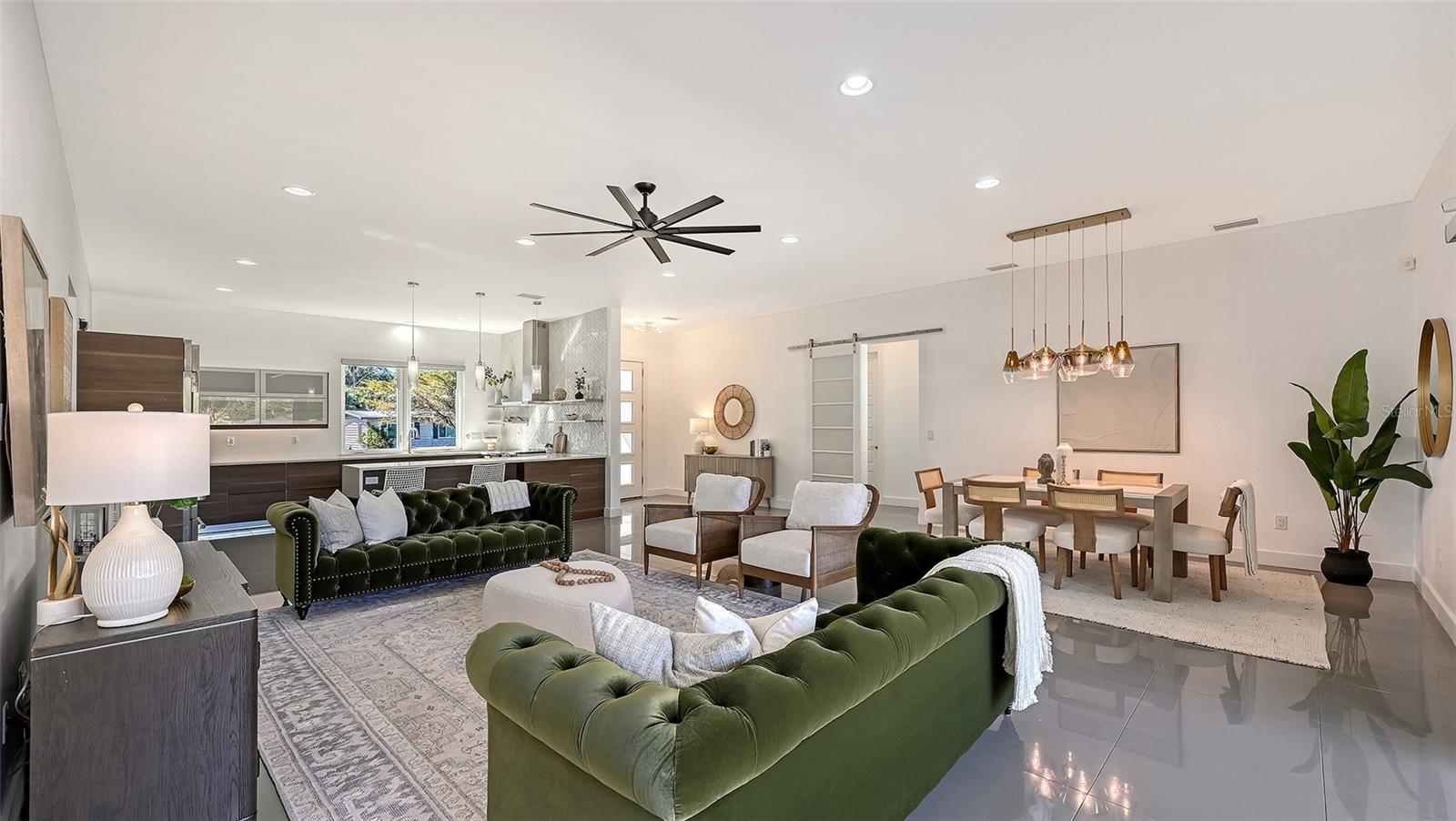 Image 12 of 100 For 2215 Datura Street