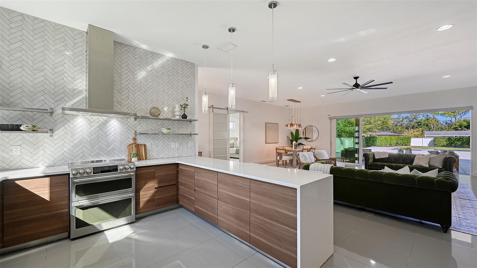 Image 36 of 100 For 2215 Datura Street