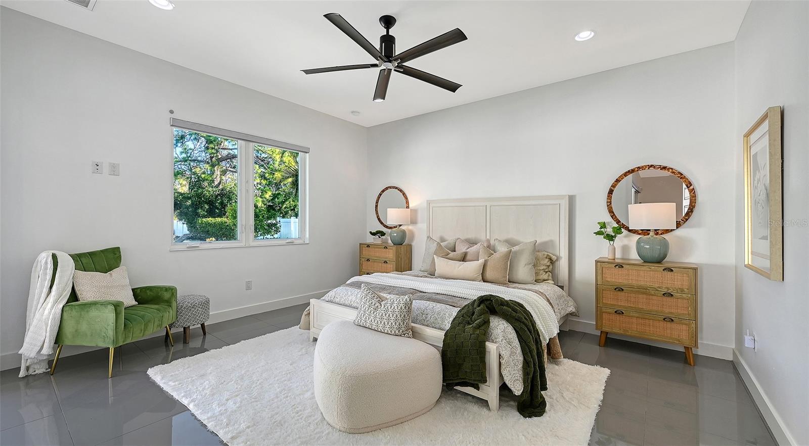 Image 39 of 100 For 2215 Datura Street