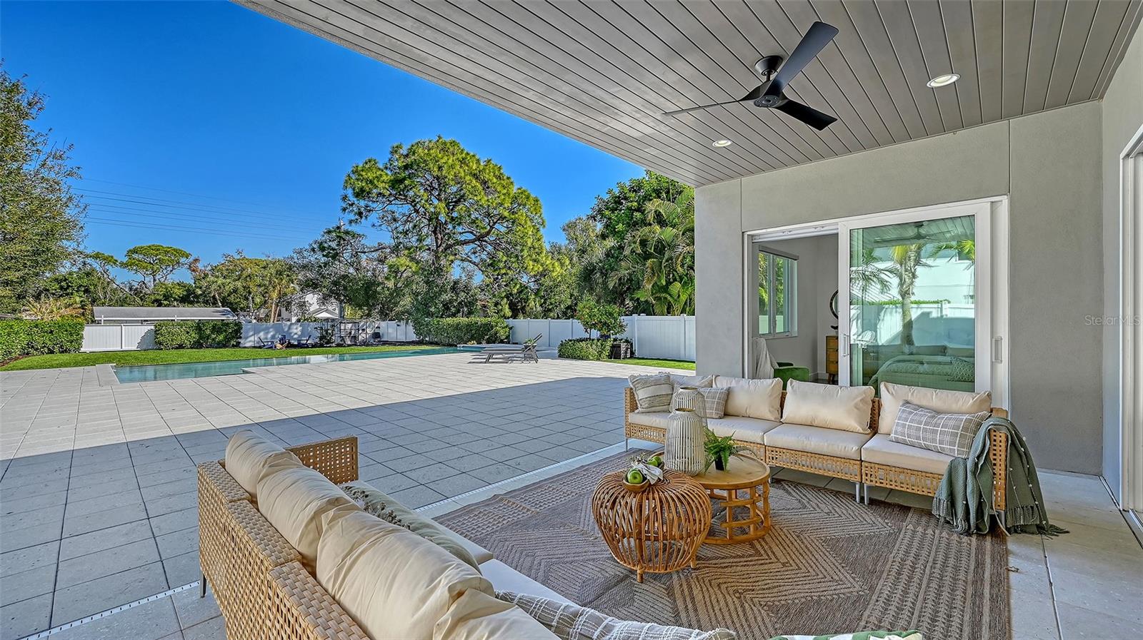 Image 55 of 100 For 2215 Datura Street