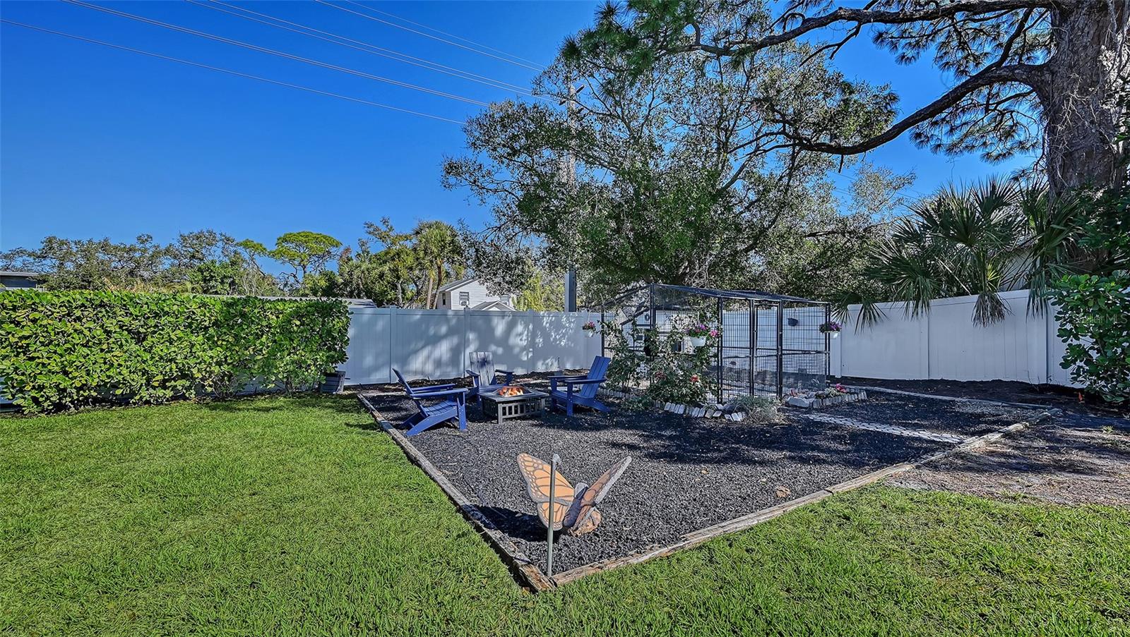 Image 82 of 100 For 2215 Datura Street