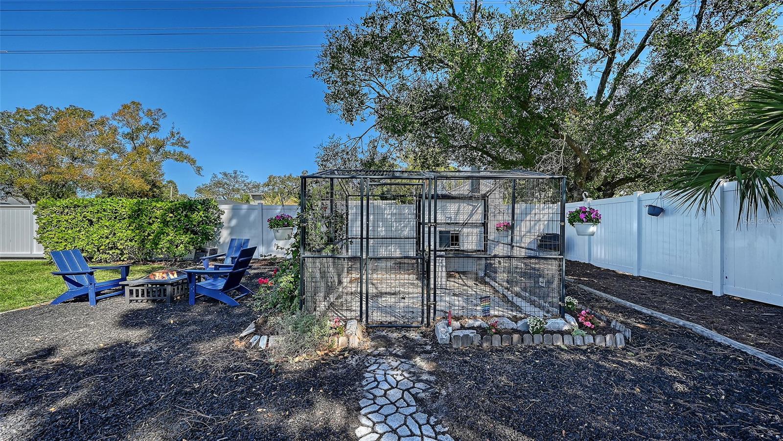 Image 83 of 100 For 2215 Datura Street