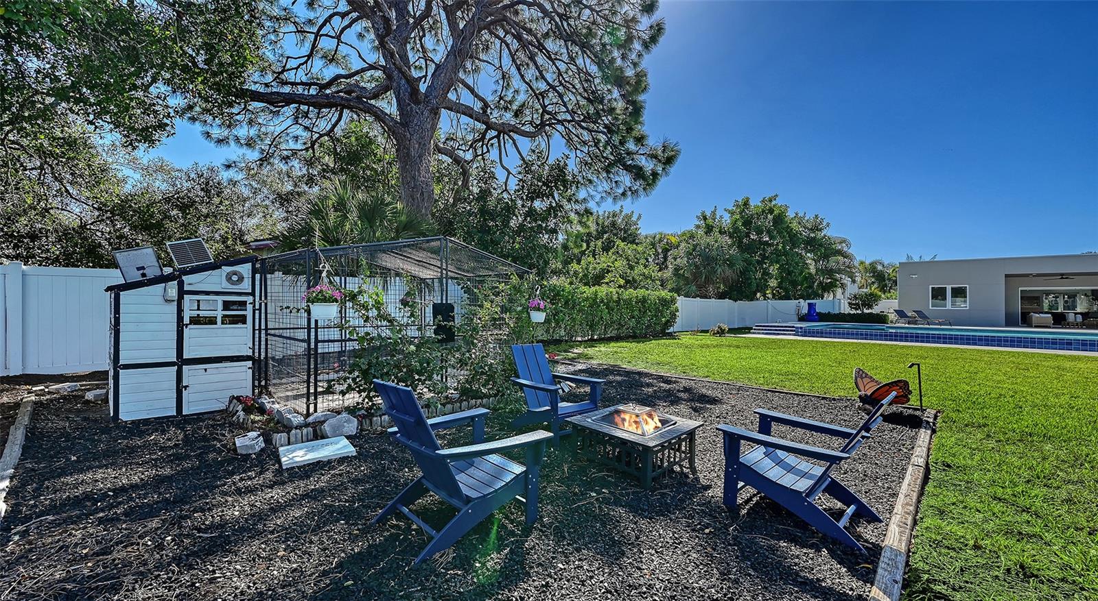 Image 86 of 100 For 2215 Datura Street