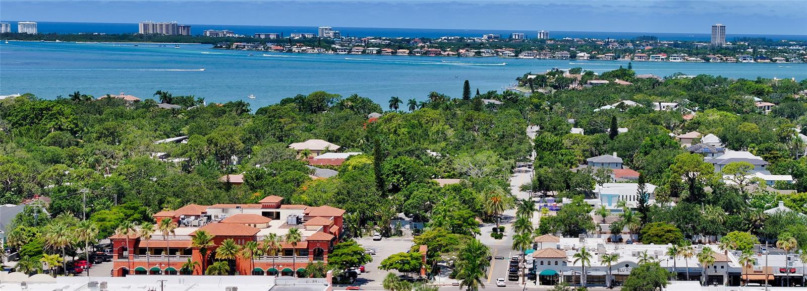 Image 93 of 100 For 2215 Datura Street