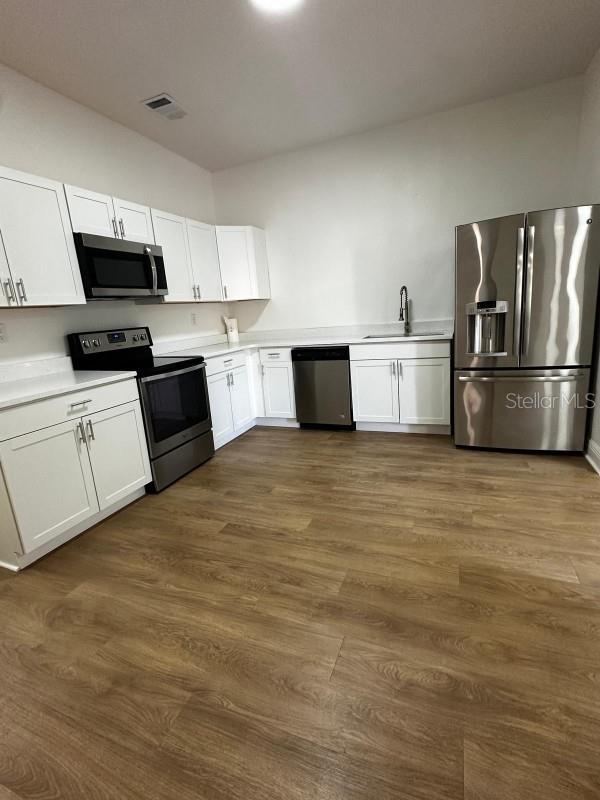 Image 4 of 21 For 2913 Jefferson Street