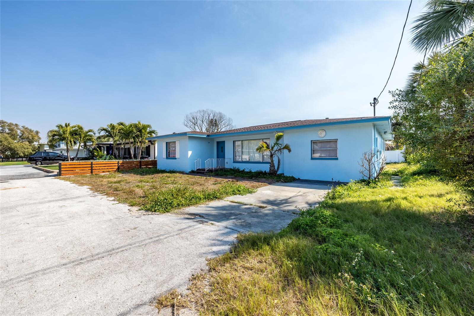 Image 3 of 43 For 340 84th Avenue