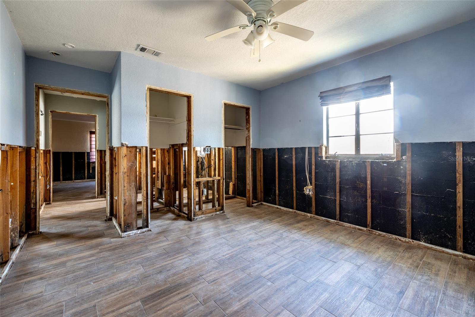 Image 33 of 43 For 340 84th Avenue