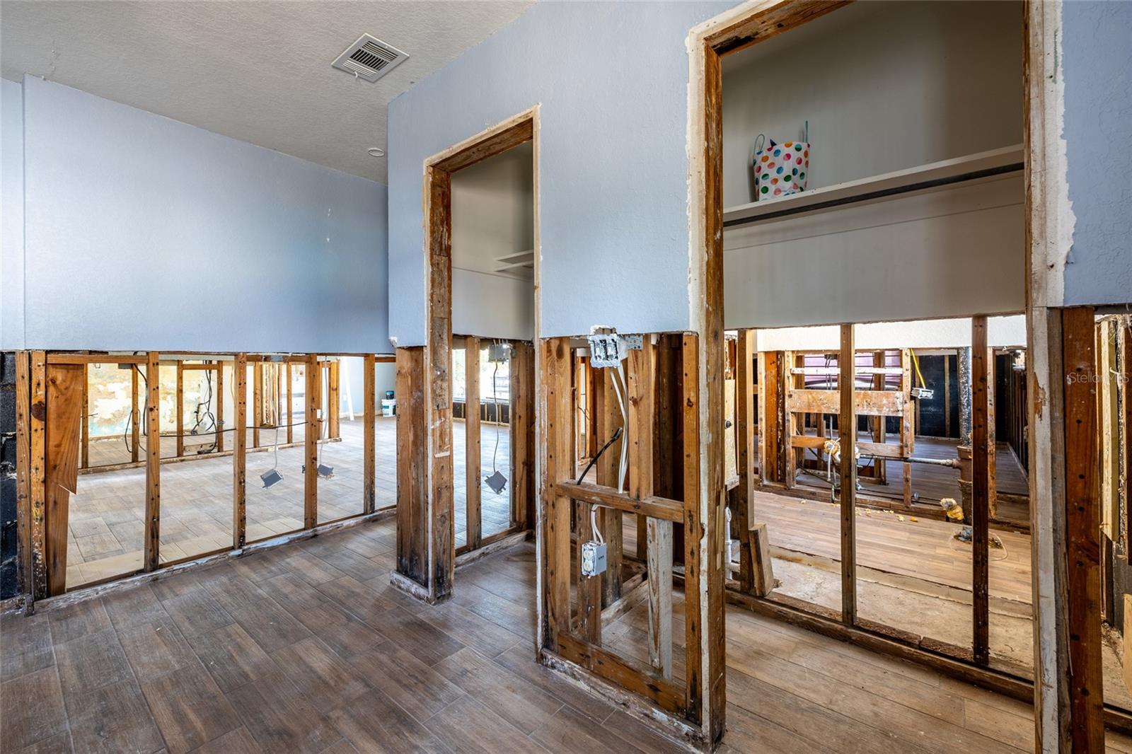 Image 34 of 43 For 340 84th Avenue