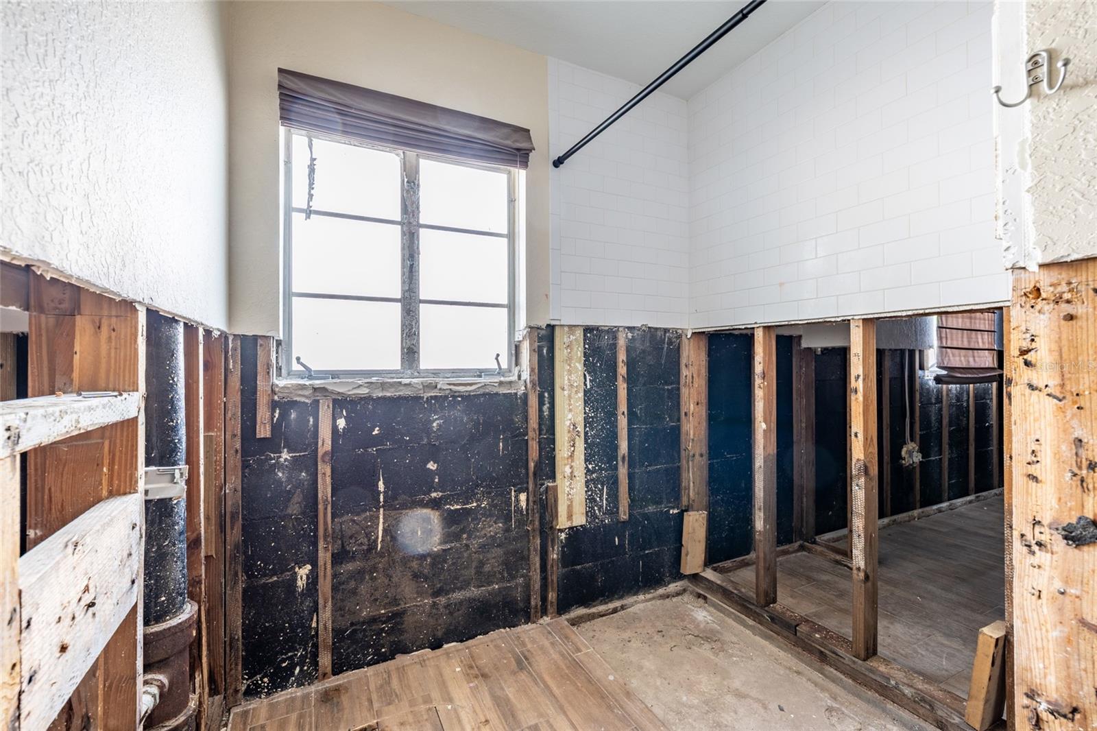 Image 36 of 43 For 340 84th Avenue