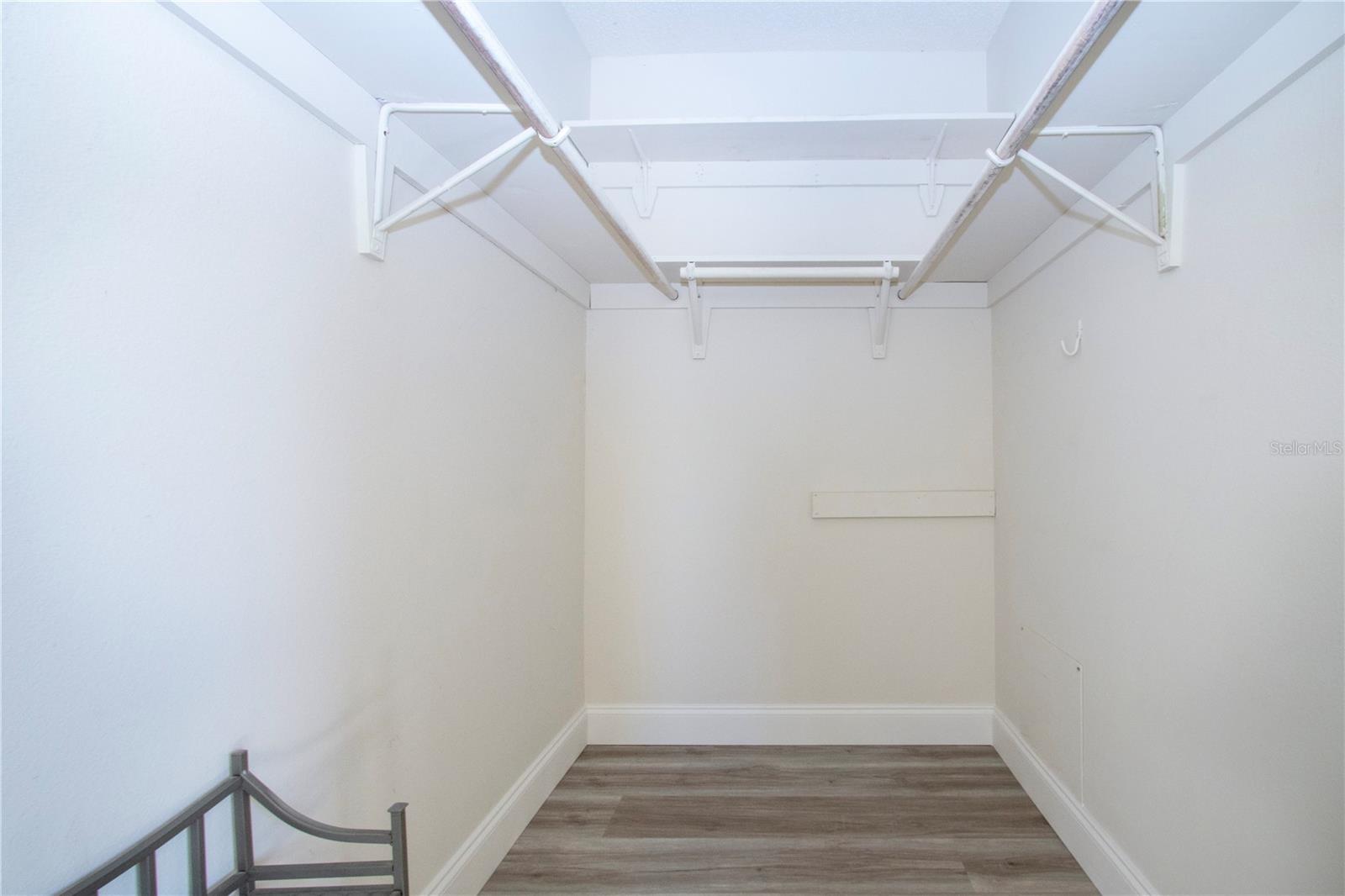 Image 32 of 71 For 3807 Joyce Drive