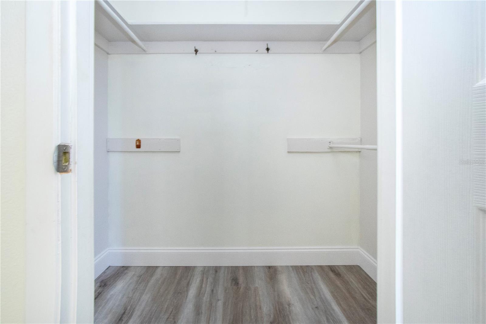 Image 36 of 71 For 3807 Joyce Drive