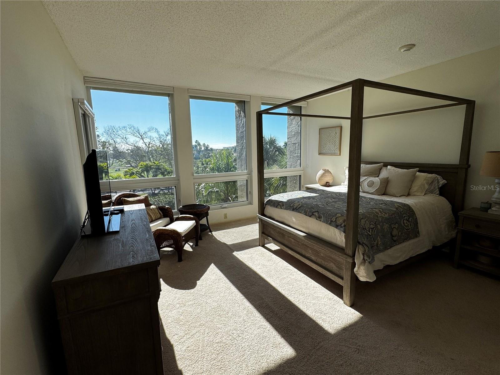 Image 16 of 60 For 1085 Gulf Of Mexico Drive 205