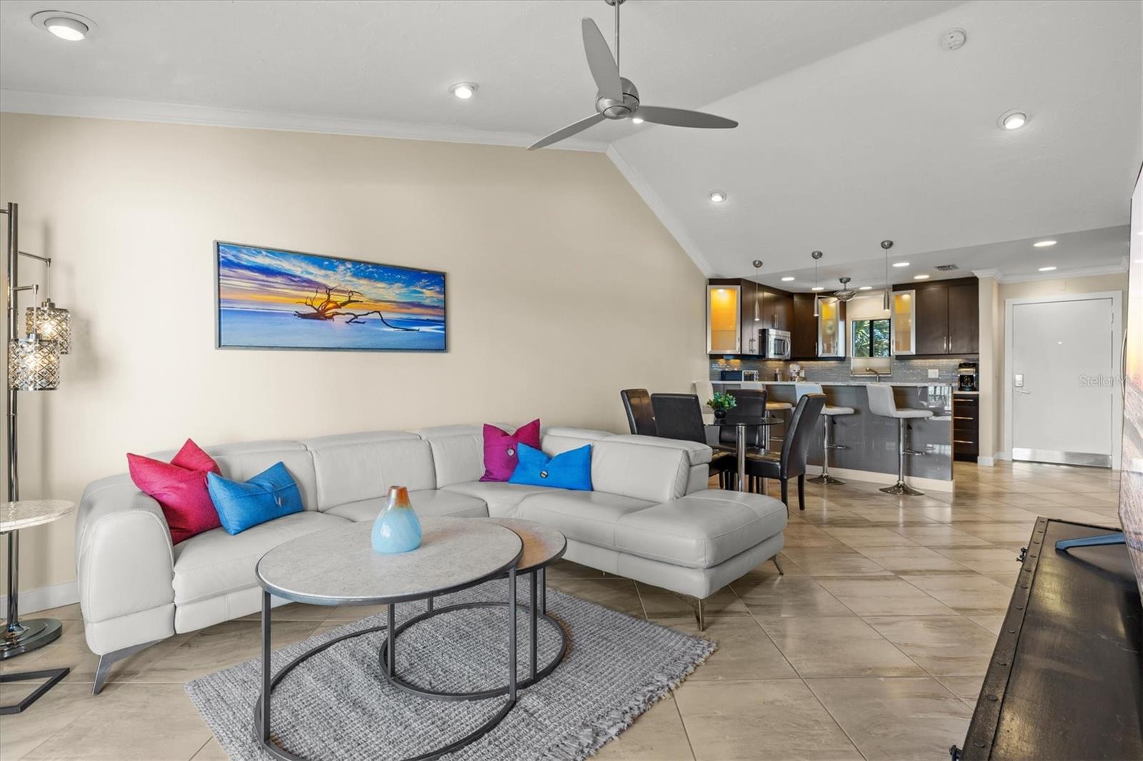 Image 14 of 58 For 1624 Stickney Point Road 24-407