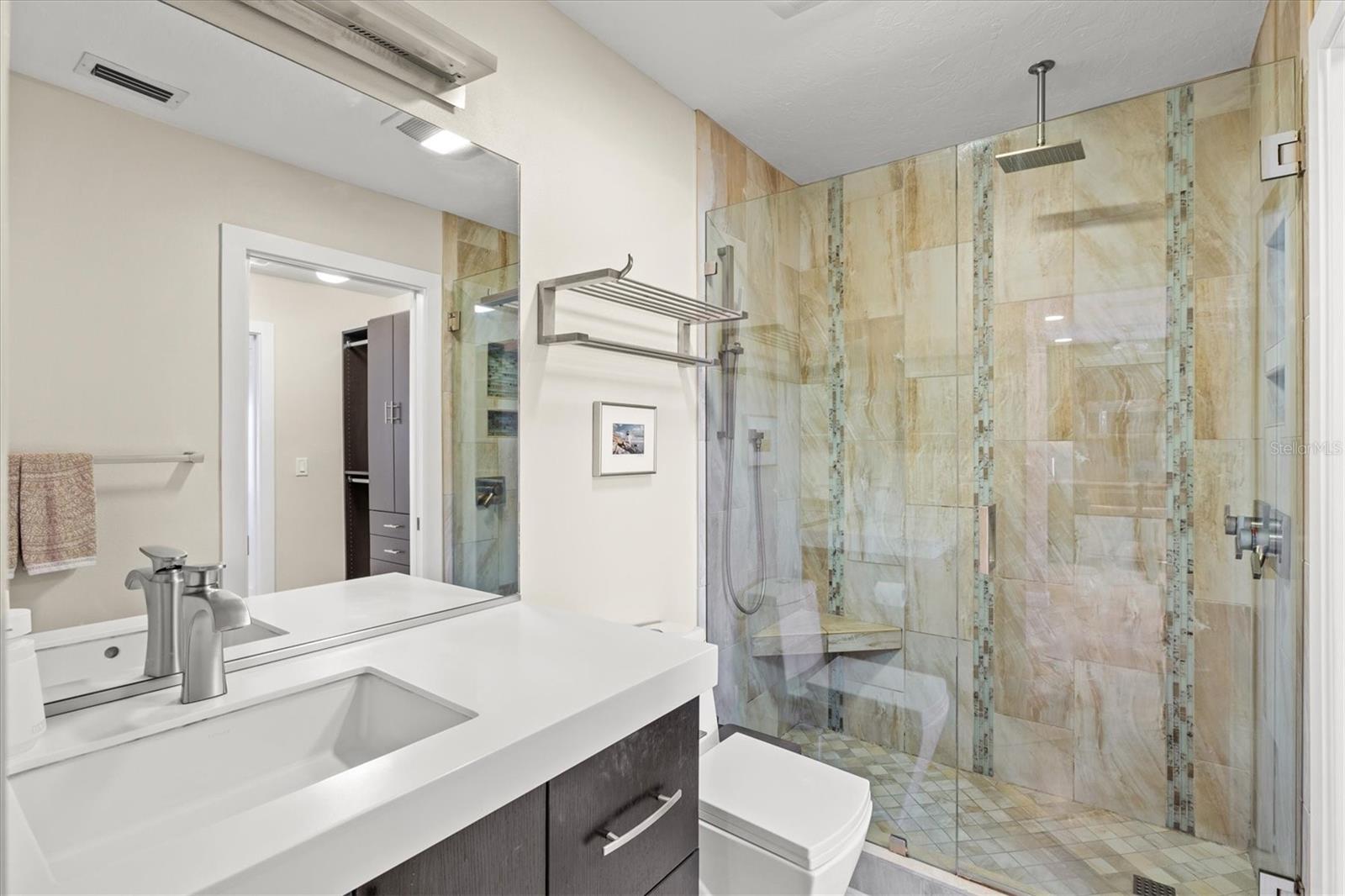 Image 21 of 58 For 1624 Stickney Point Road 24-407