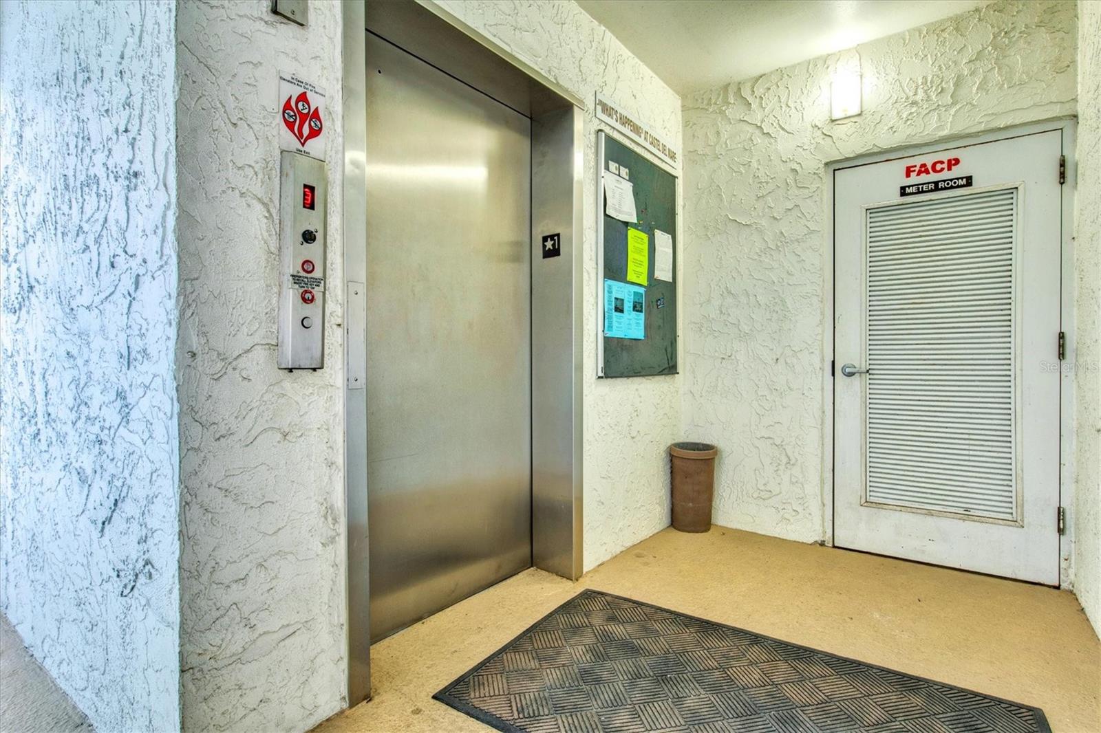 Image 30 of 58 For 1624 Stickney Point Road 24-407