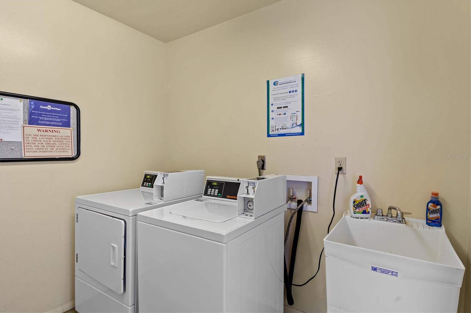 Image 32 of 58 For 1624 Stickney Point Road 24-407