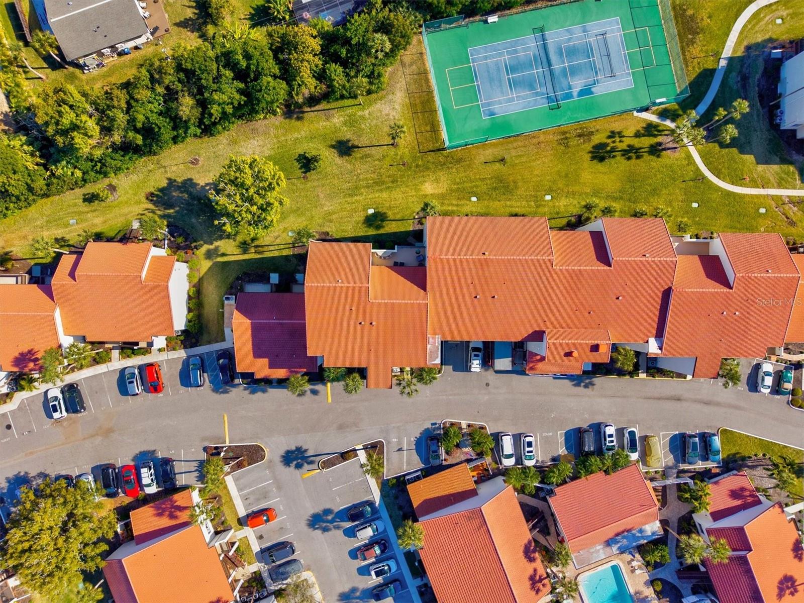 Image 37 of 58 For 1624 Stickney Point Road 24-407