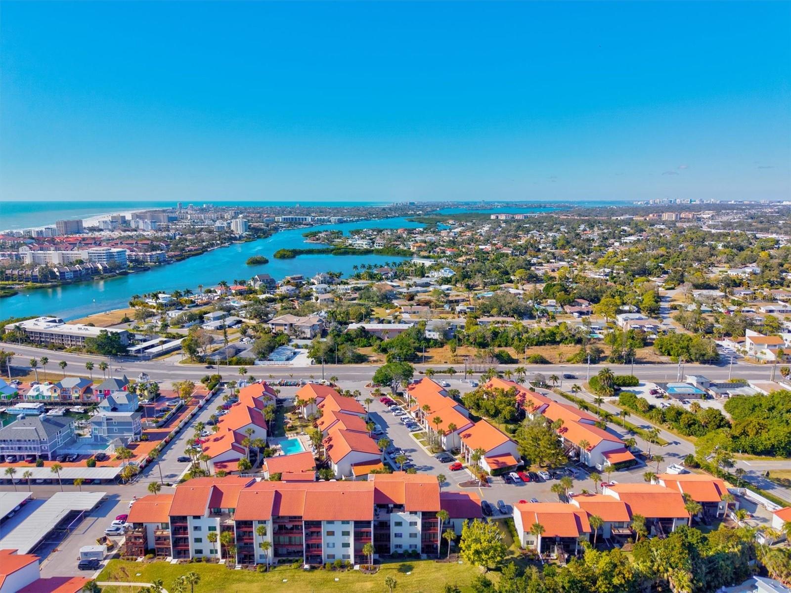 Image 40 of 58 For 1624 Stickney Point Road 24-407