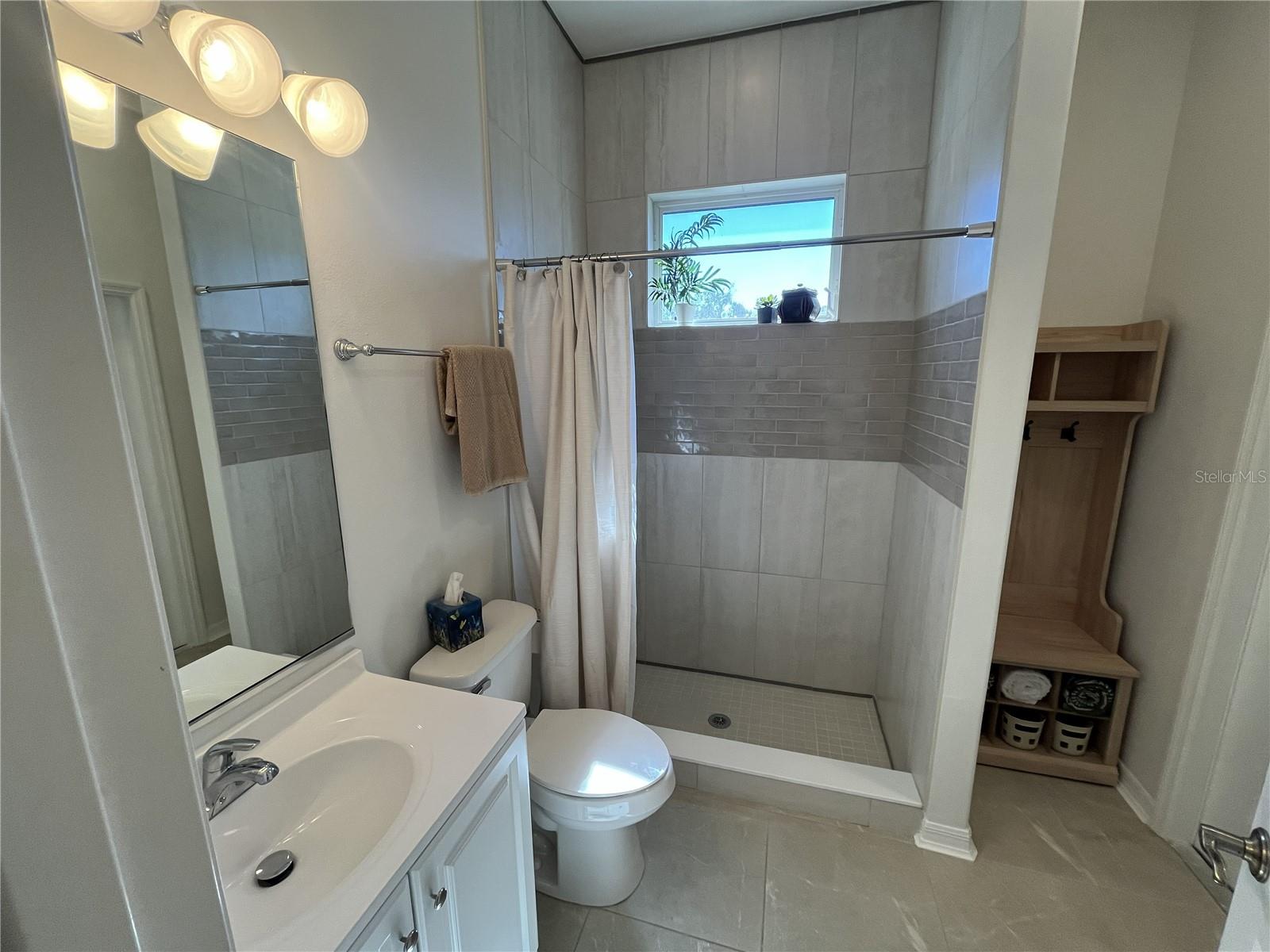 Image 23 of 38 For 442 Tremingham Way