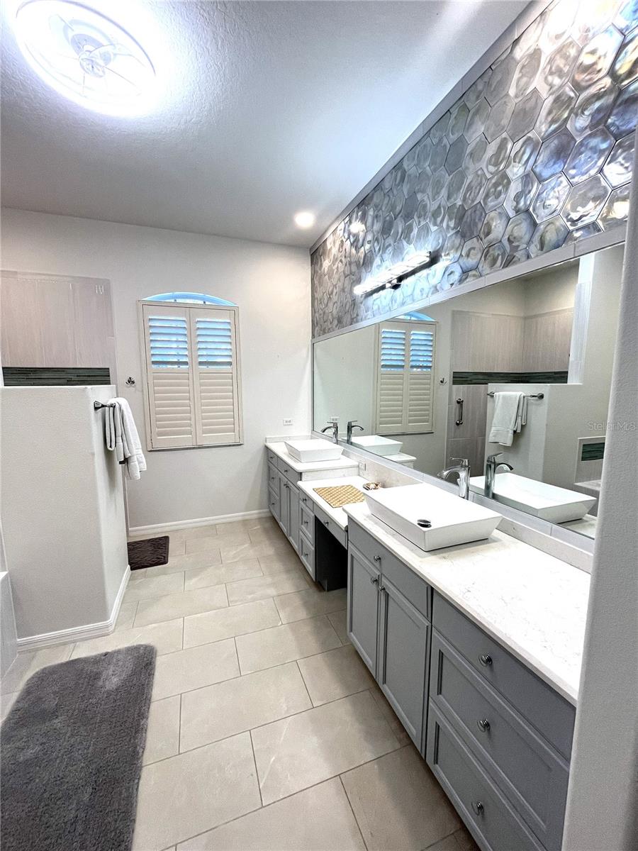 Image 26 of 38 For 442 Tremingham Way