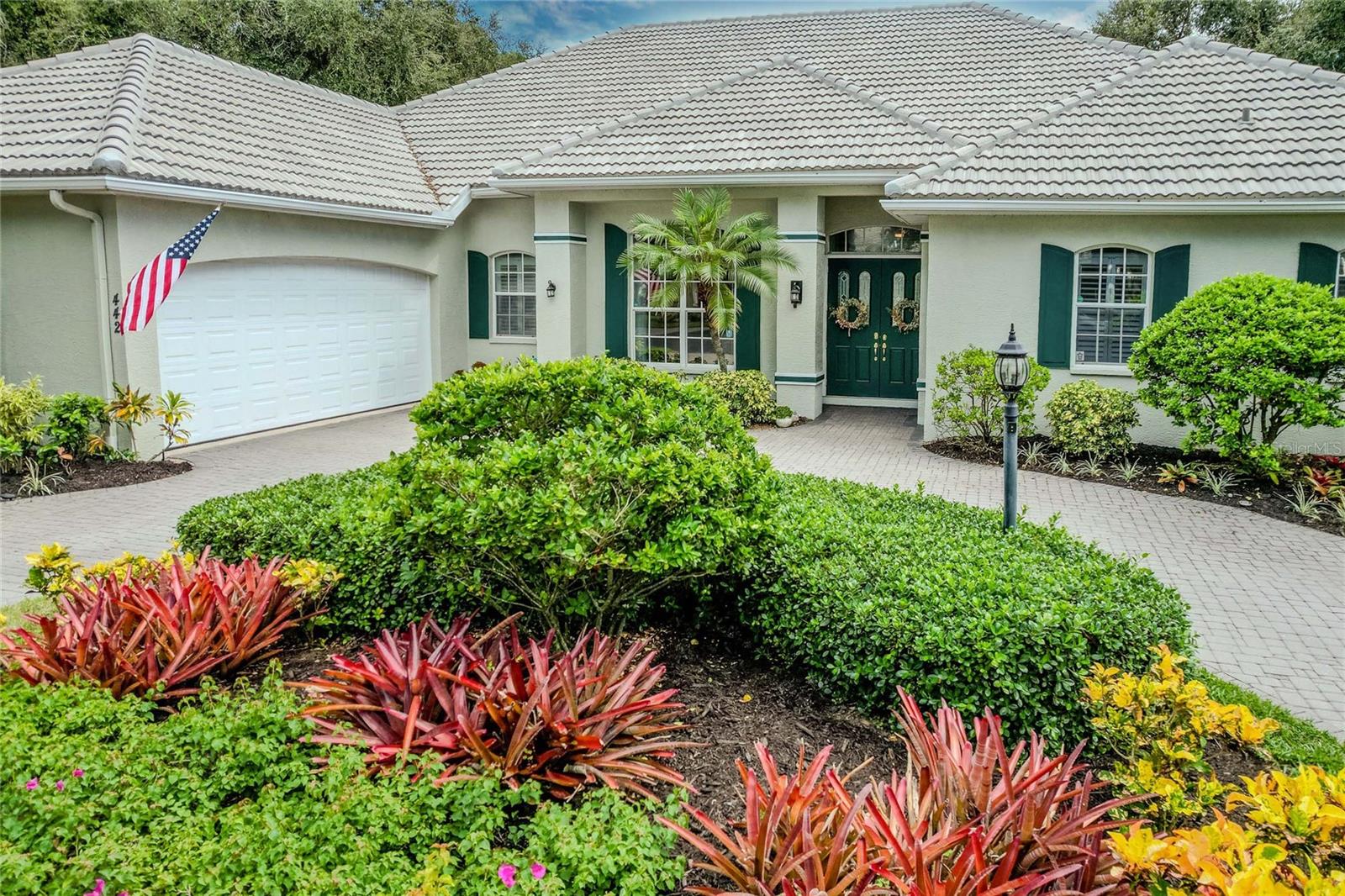 Image 3 of 38 For 442 Tremingham Way