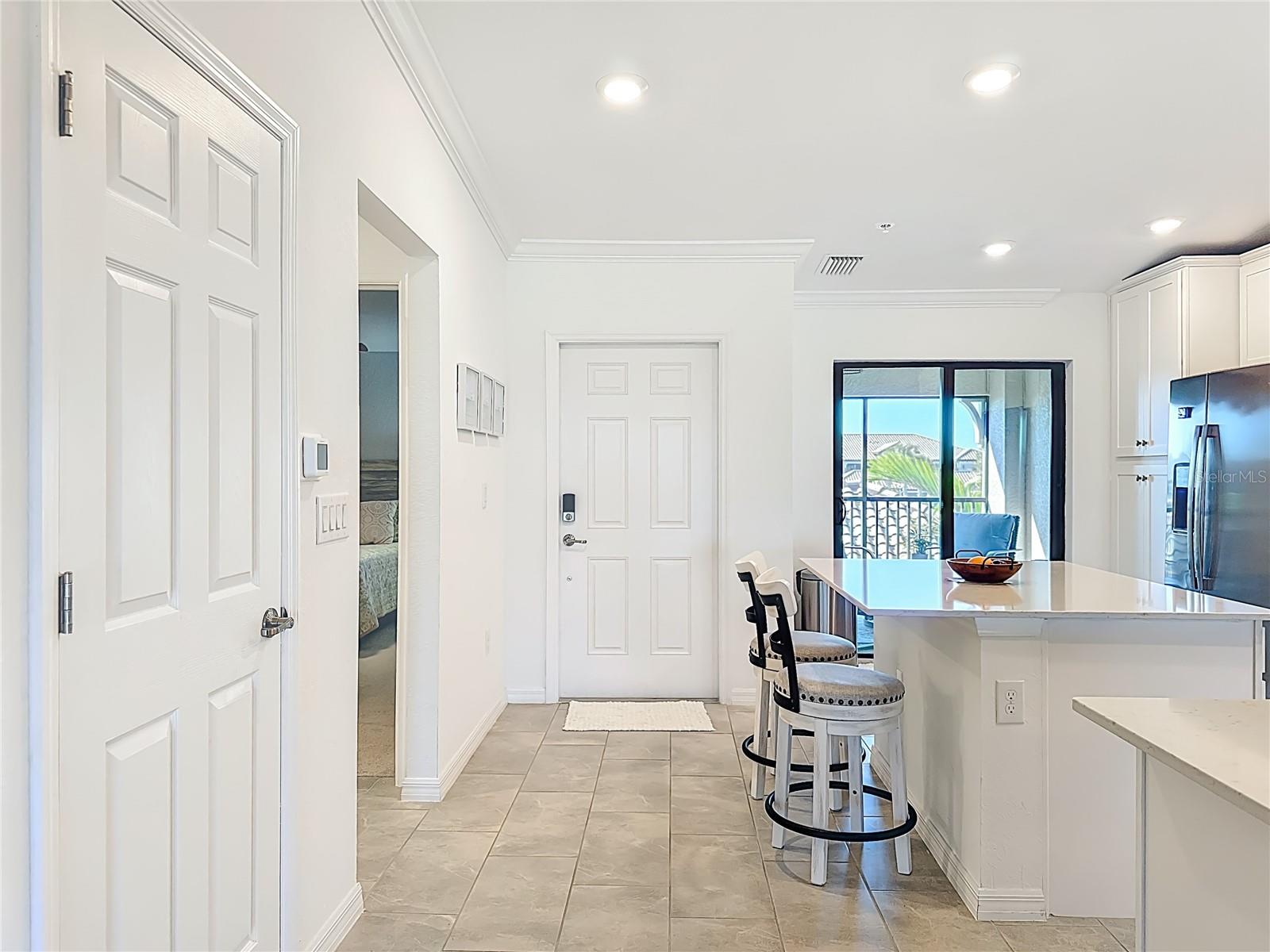 Image 14 of 70 For 5711 Palmer Circle 205