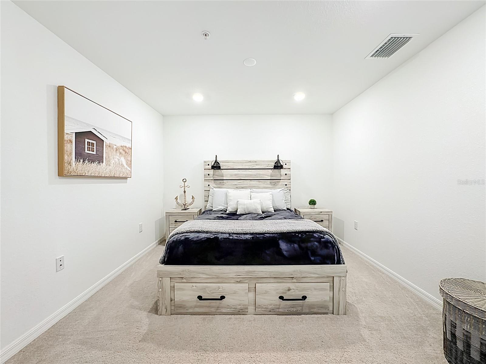 Image 22 of 70 For 5711 Palmer Circle 205