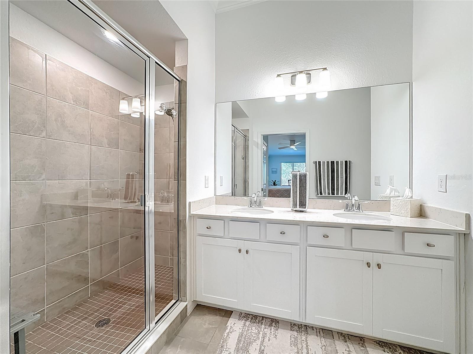 Image 34 of 70 For 5711 Palmer Circle 205