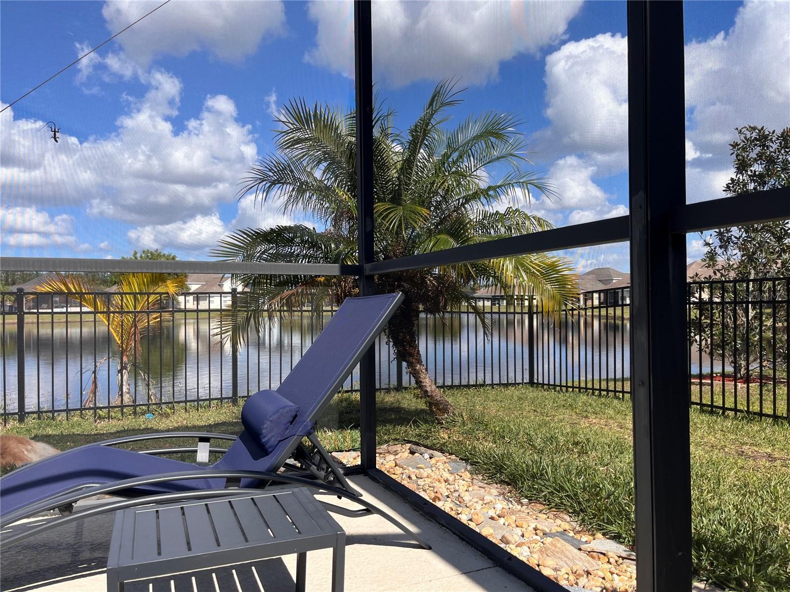 Image 7 of 32 For 12426 23rd Street E