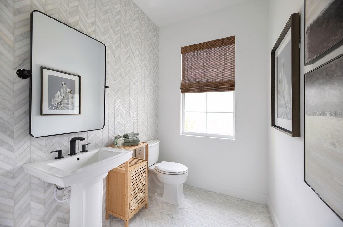 Image 12 of 31 For 9912 Key Haven Road