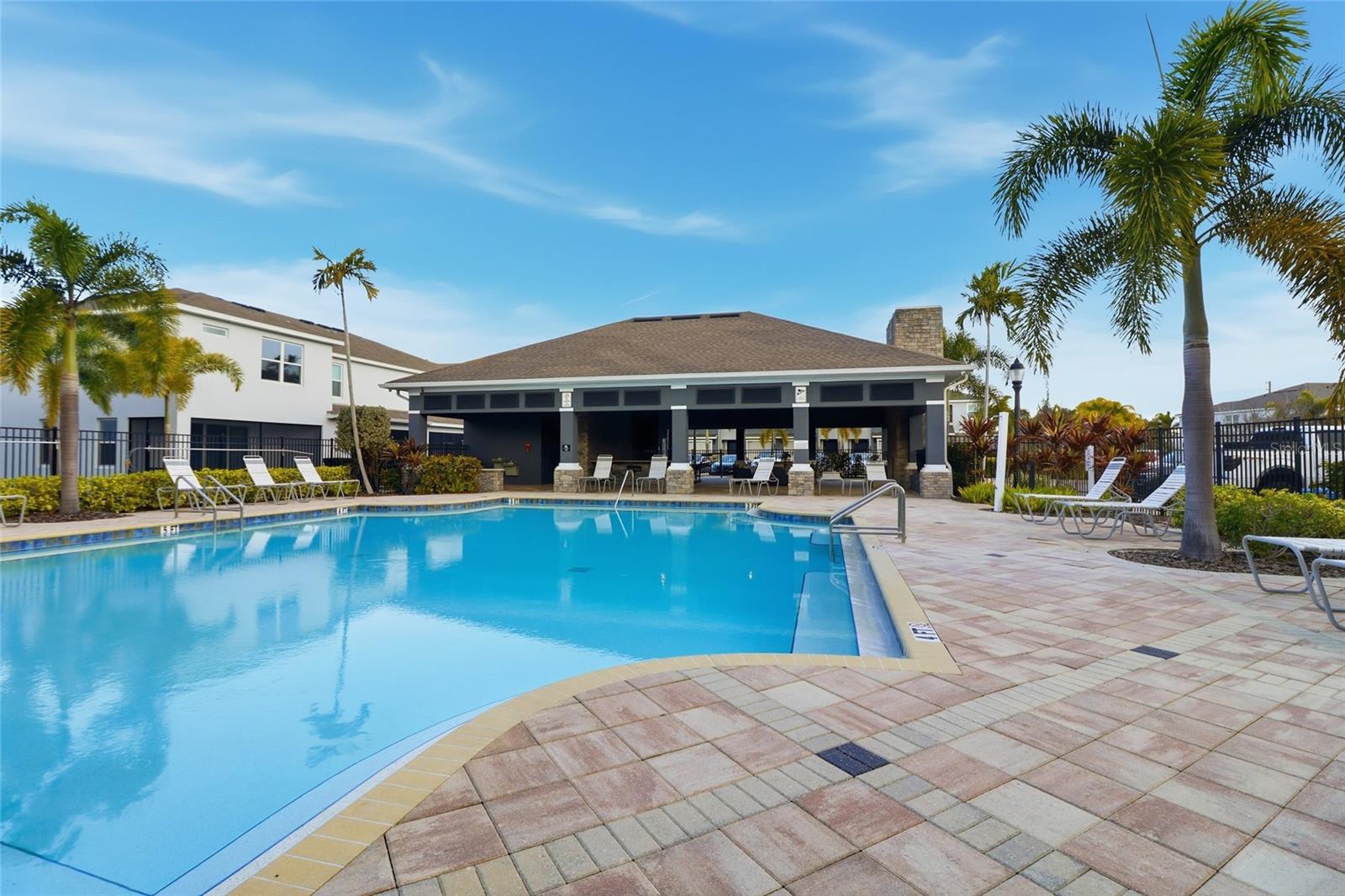 Image 37 of 47 For 4444 Aqua Mirage Street