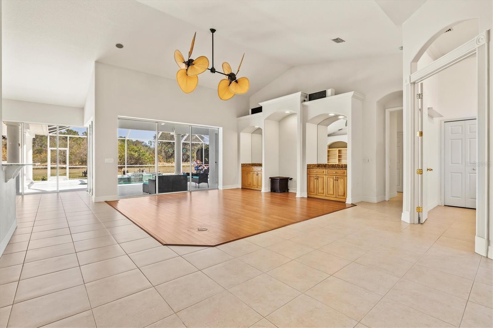 Image 11 of 97 For 4008 Twin Rivers Trail