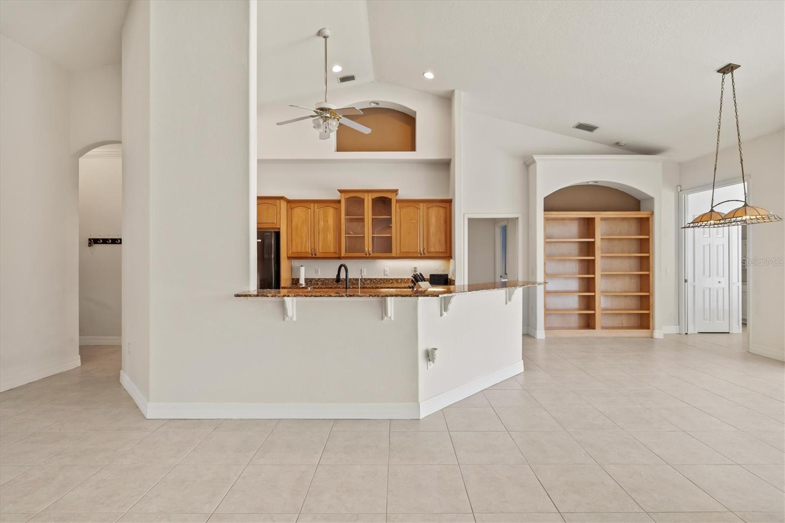 Image 19 of 97 For 4008 Twin Rivers Trail