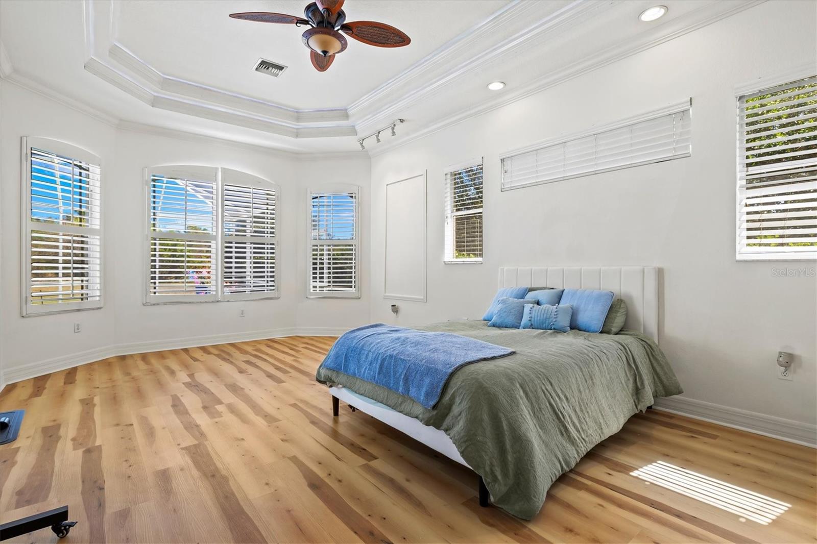 Image 29 of 97 For 4008 Twin Rivers Trail