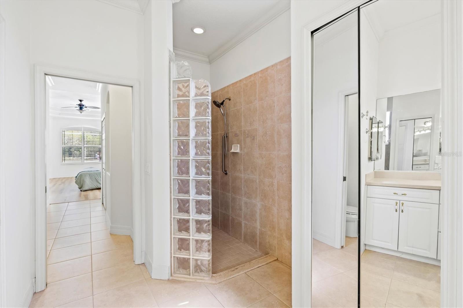 Image 35 of 97 For 4008 Twin Rivers Trail