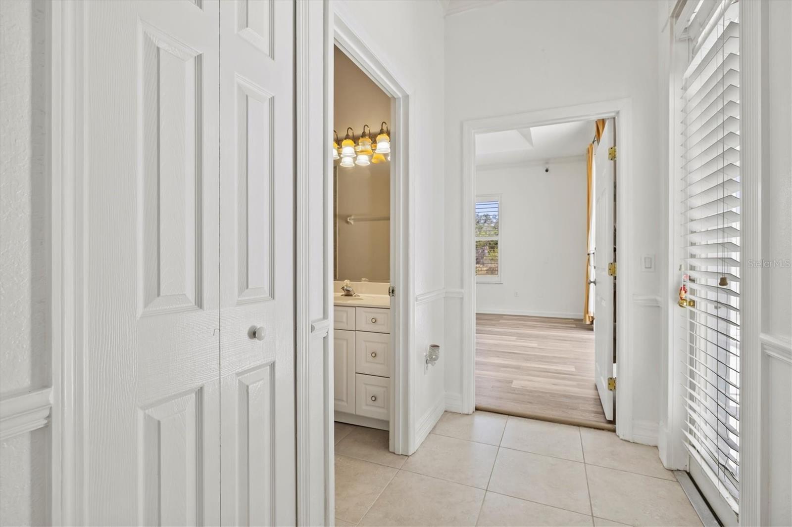 Image 37 of 97 For 4008 Twin Rivers Trail