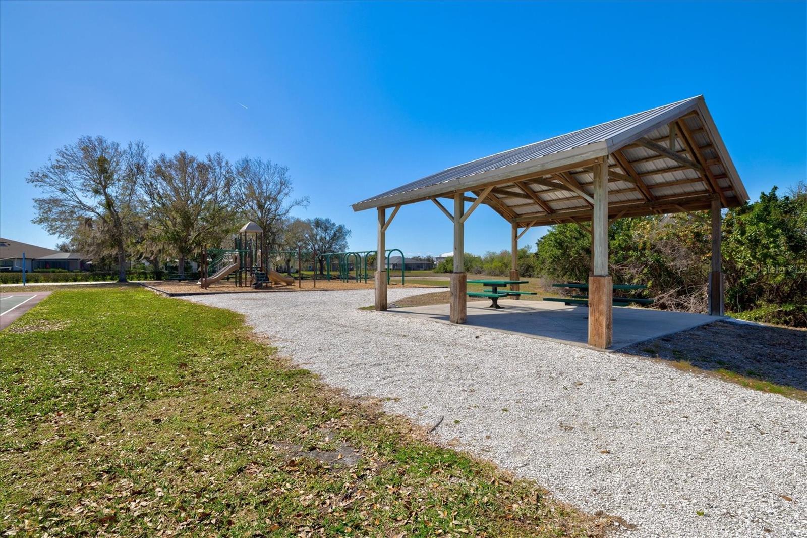 Image 82 of 97 For 4008 Twin Rivers Trail