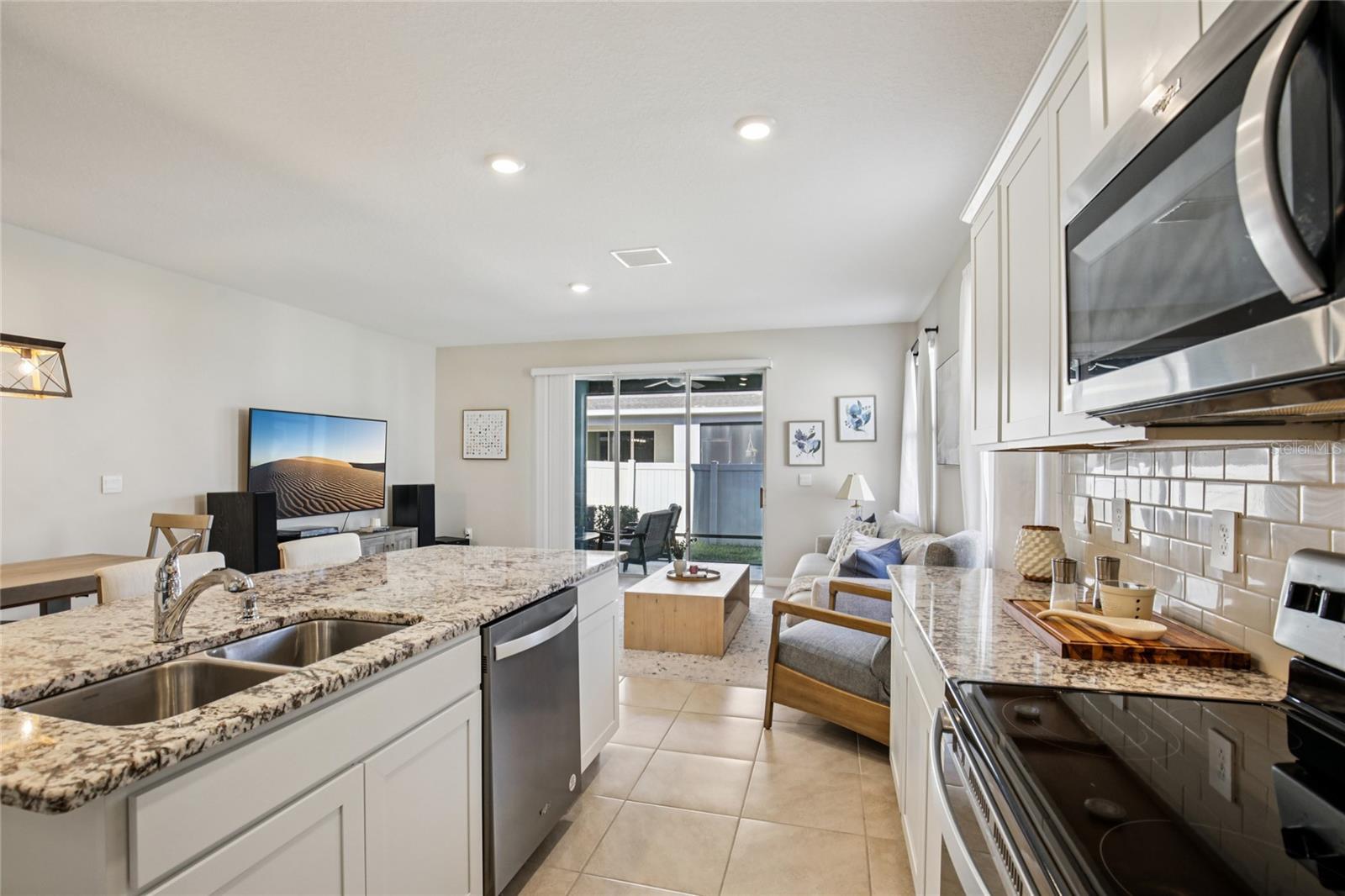 Image 14 of 34 For 2813 Midnight Pearl Drive