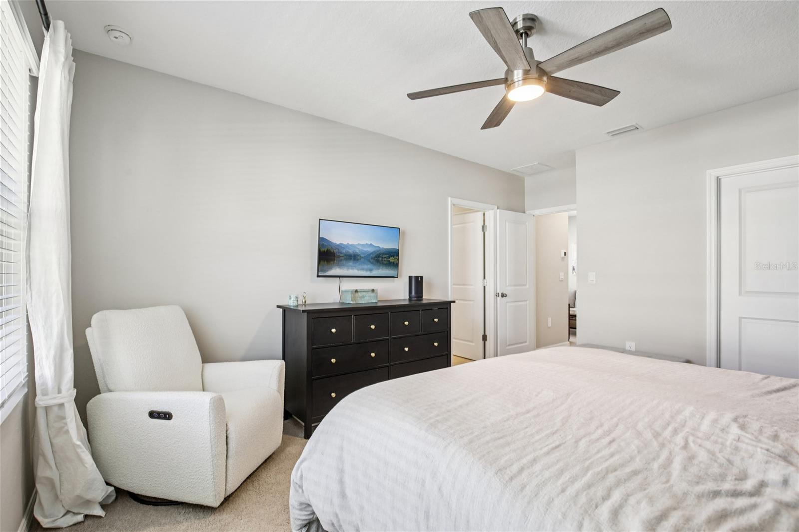 Image 22 of 34 For 2813 Midnight Pearl Drive