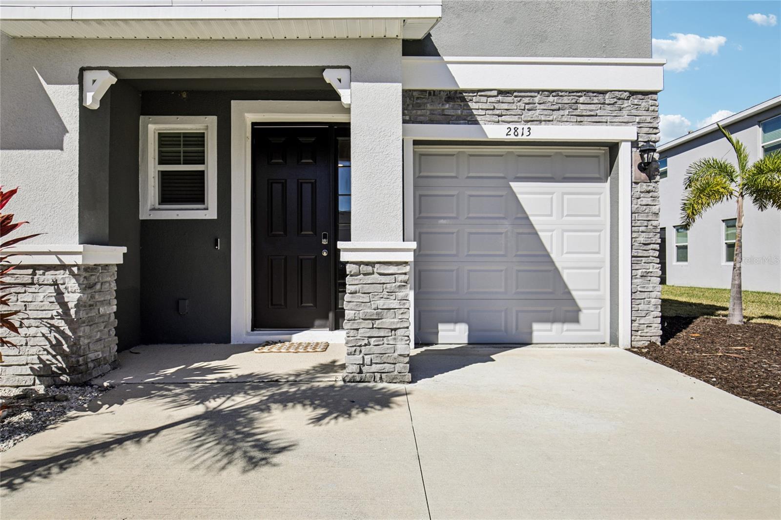 Image 4 of 34 For 2813 Midnight Pearl Drive