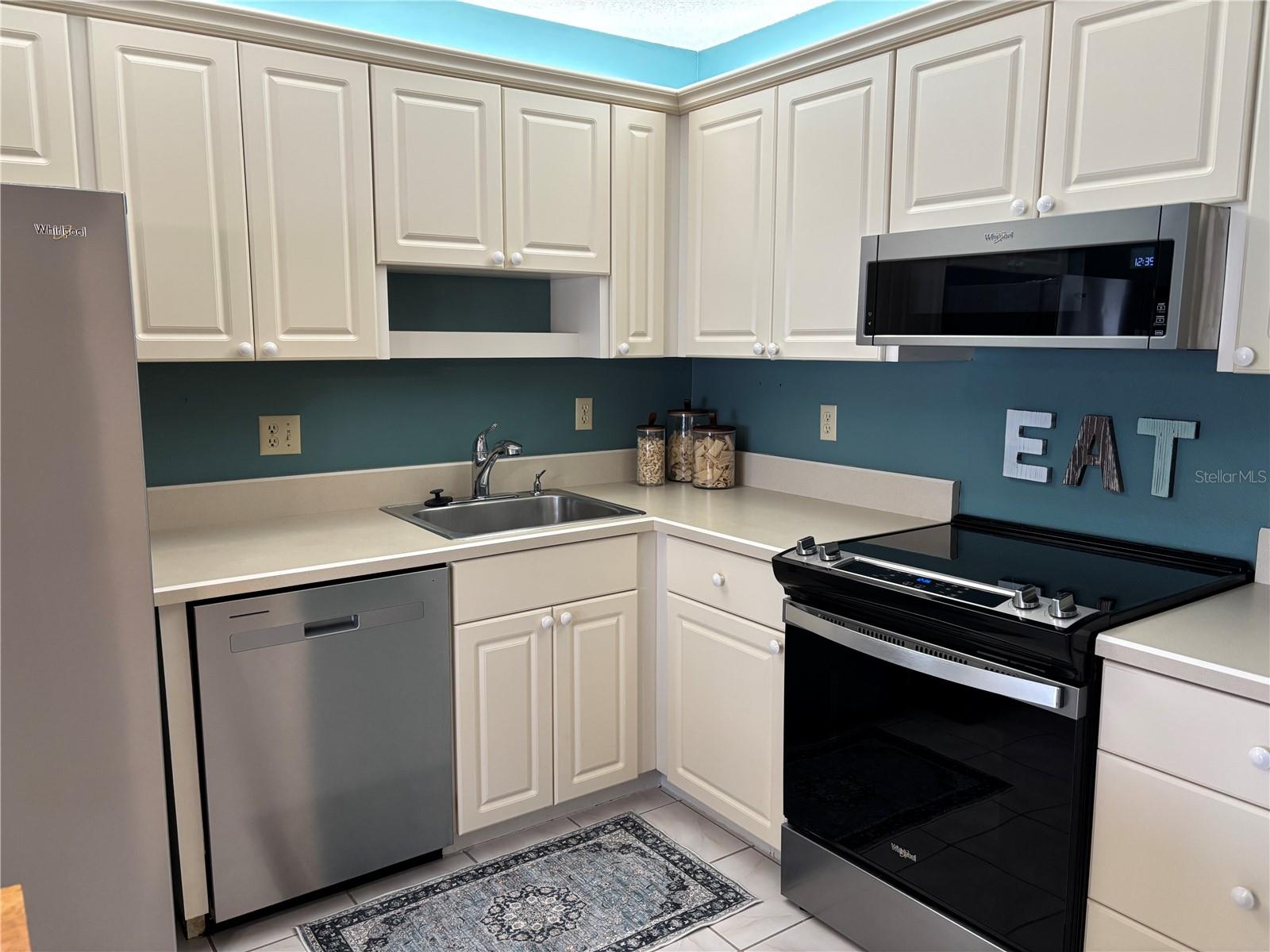 Image 8 of 24 For 3801 40th Street Court W