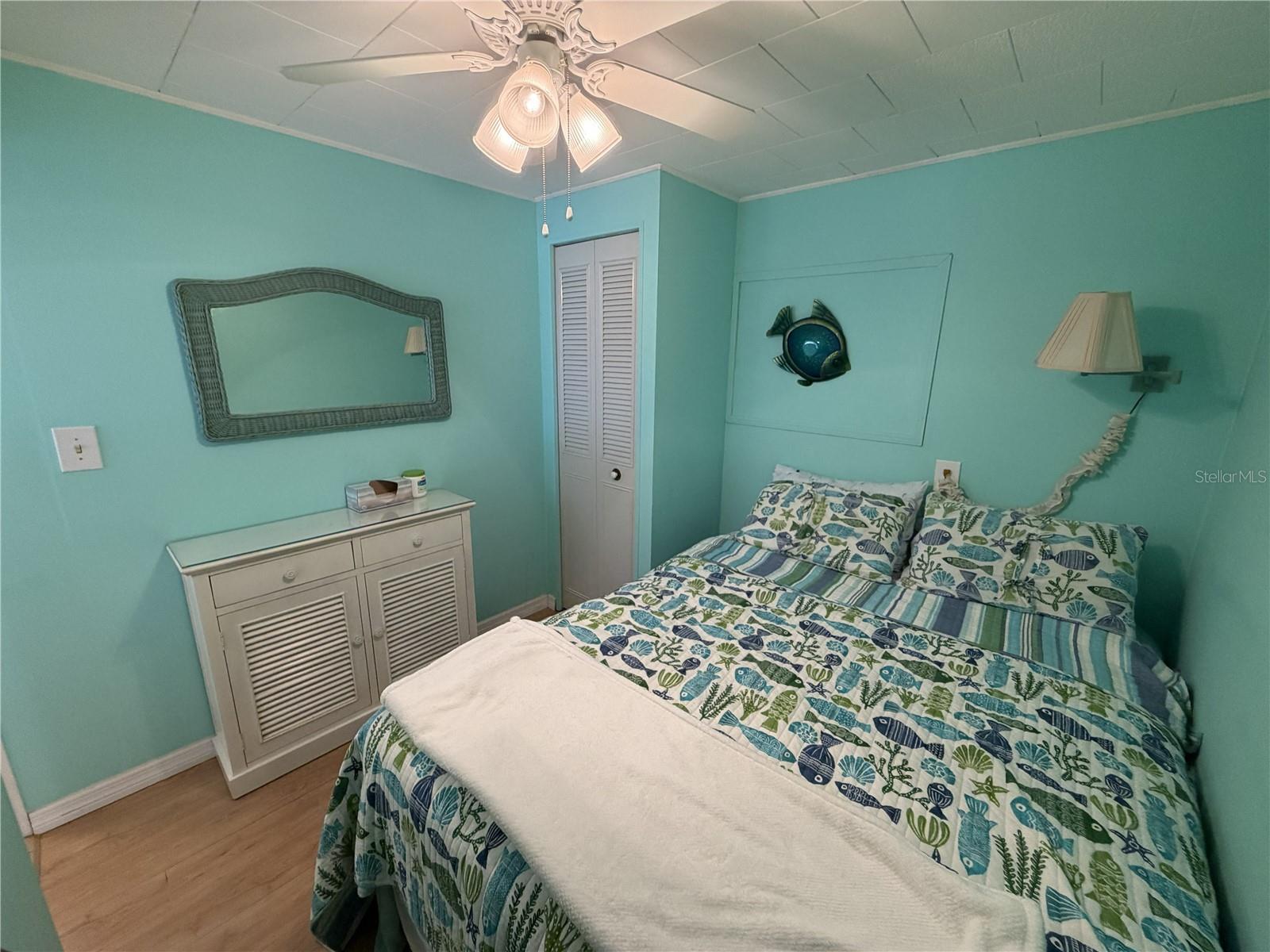 Image 24 of 79 For 1862 Palm Springs Street