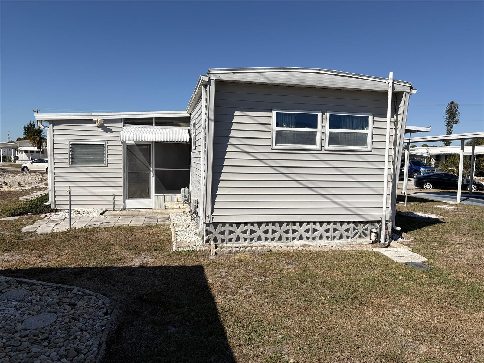 Image 3 of 79 For 1862 Palm Springs Street