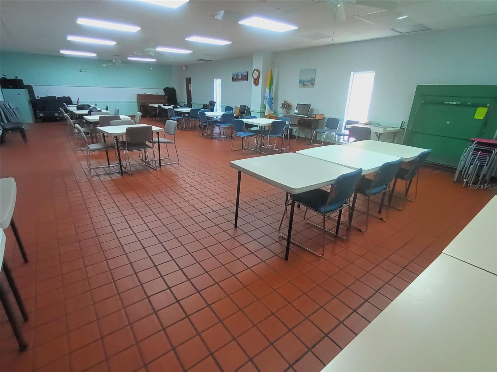 Image 47 of 79 For 1862 Palm Springs Street