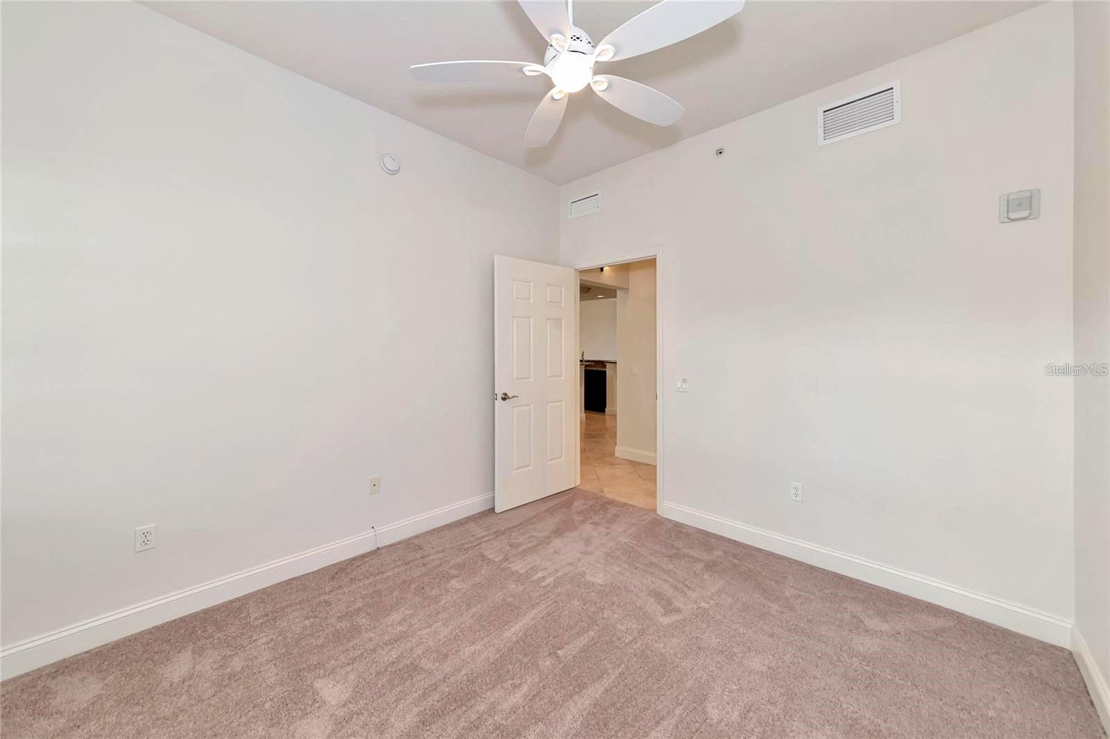 Image 29 of 45 For 7702 Lake Vista Court 206