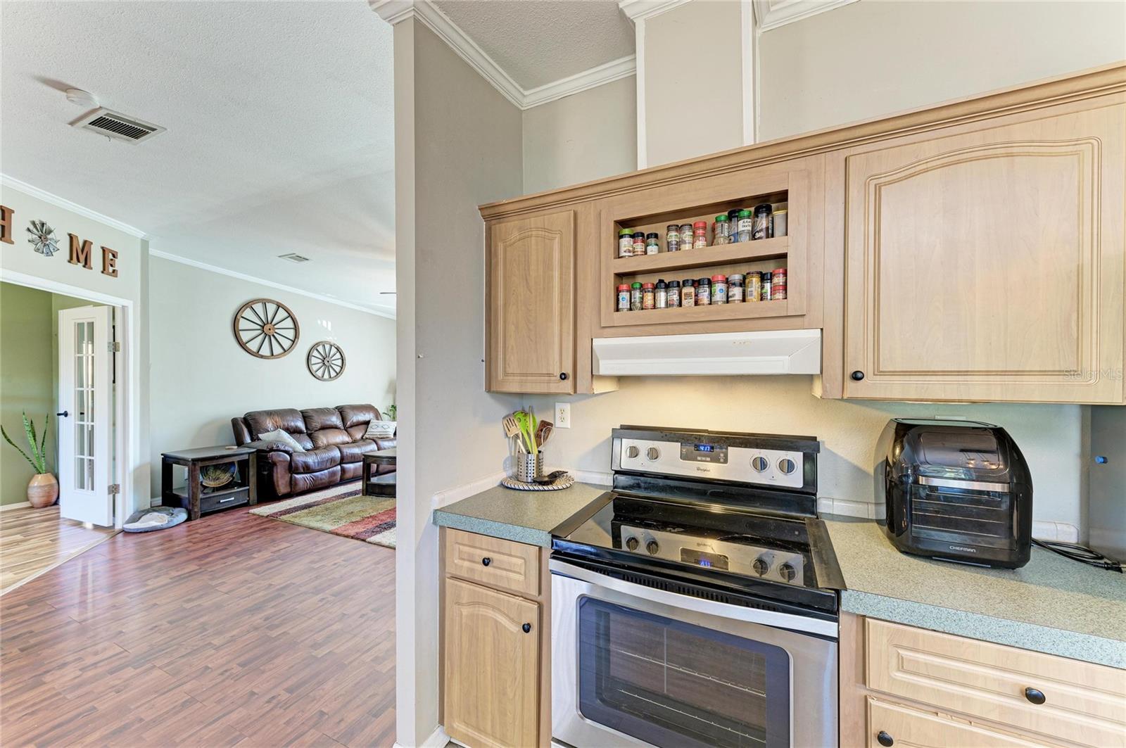 Image 15 of 73 For 4678 253rd Street E